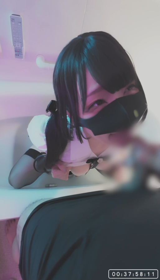 『水を得た地雷女子。』おっぱい弄ばれたらオクチもおマンコも我慢できないの♡